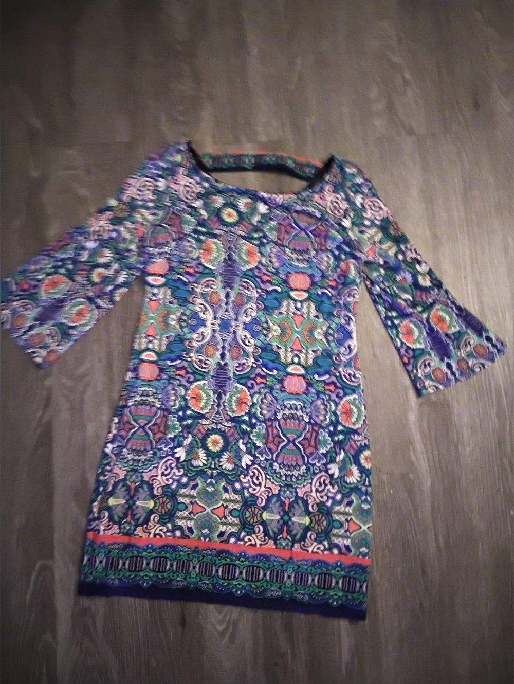 Laundry by Shelli Segal Women’s size Small Beautiful Bright Dress